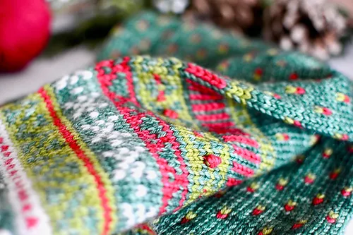 Holiday 1 Doodle (Infinity Cowl) - Image 5